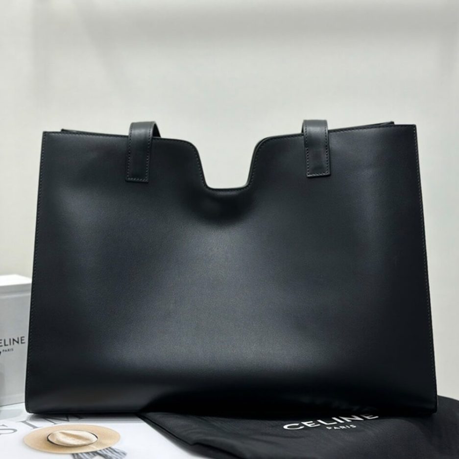 CELINE CABAS 16 IN SUPPLE SMOOTH CALFSKIN